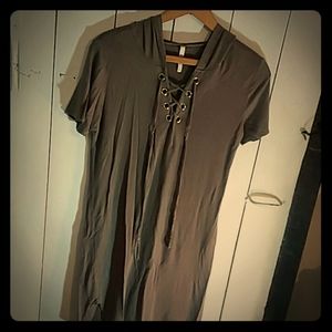 Shortsleeved lace up soft gray dress with hoodie